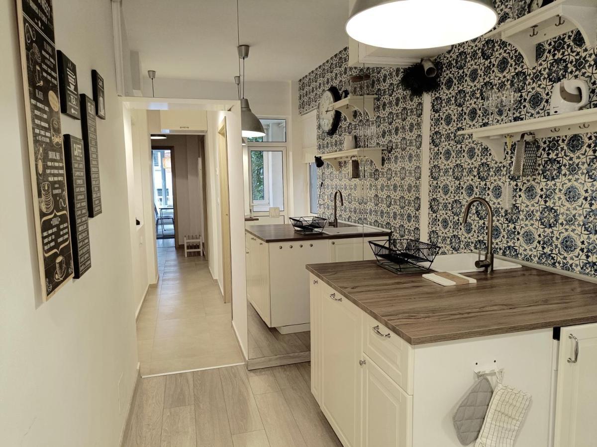 Newly Refurbished Apartment In The City Center Sofie Exteriér fotografie