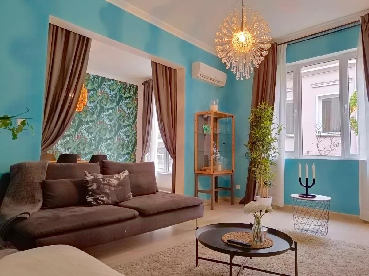 Newly Refurbished Apartment In The City Center Sofie Exteriér fotografie