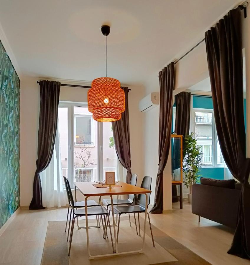 Newly Refurbished Apartment In The City Center Sofie Exteriér fotografie