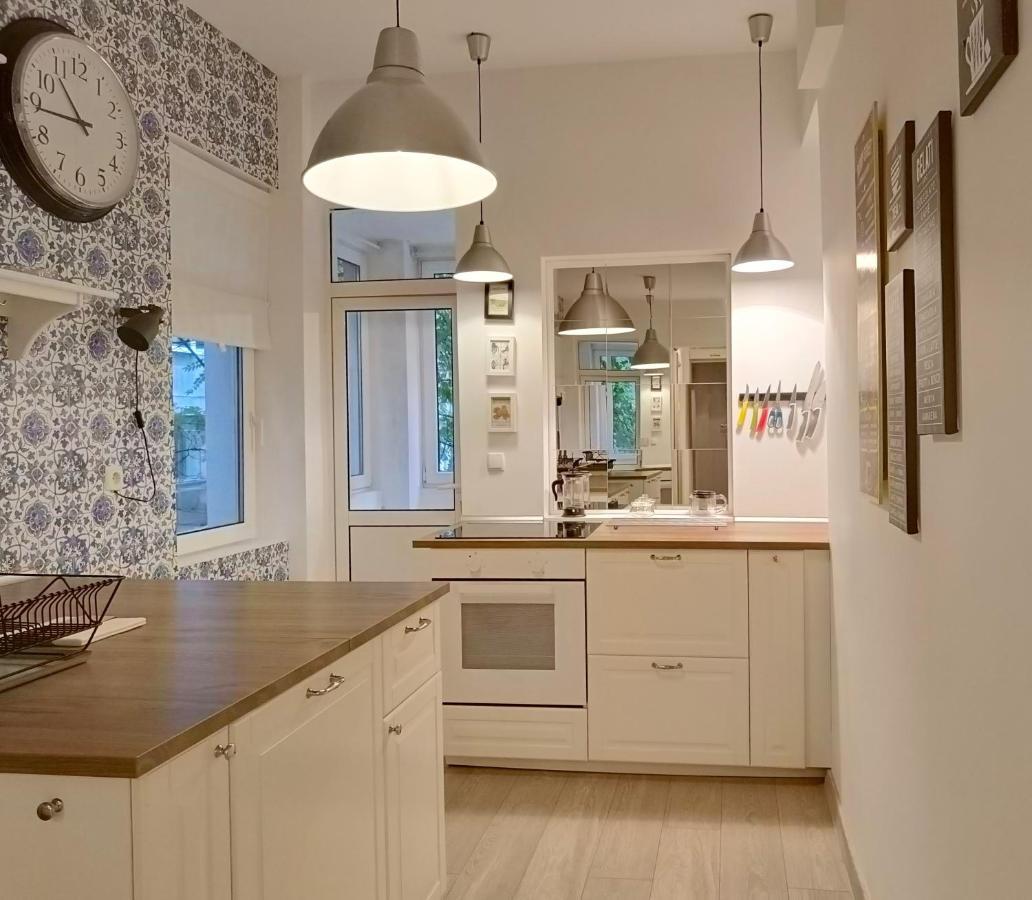 Newly Refurbished Apartment In The City Center Sofie Exteriér fotografie