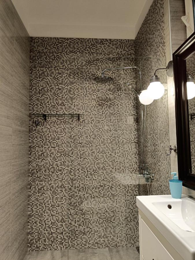 Newly Refurbished Apartment In The City Center Sofie Exteriér fotografie